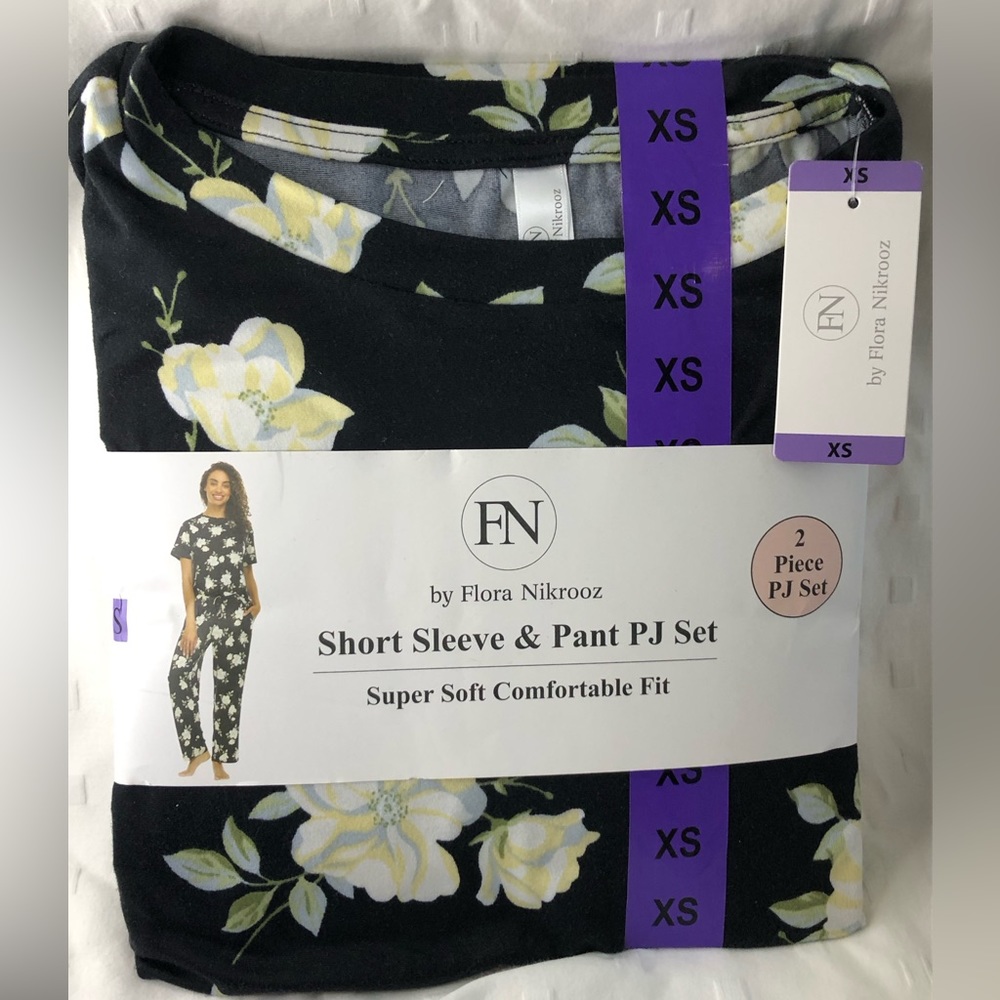Flora Nikrooz Short Sleeve & Pant PJ Set